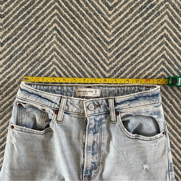 Abercrombie jeans - Picture 3 of 9